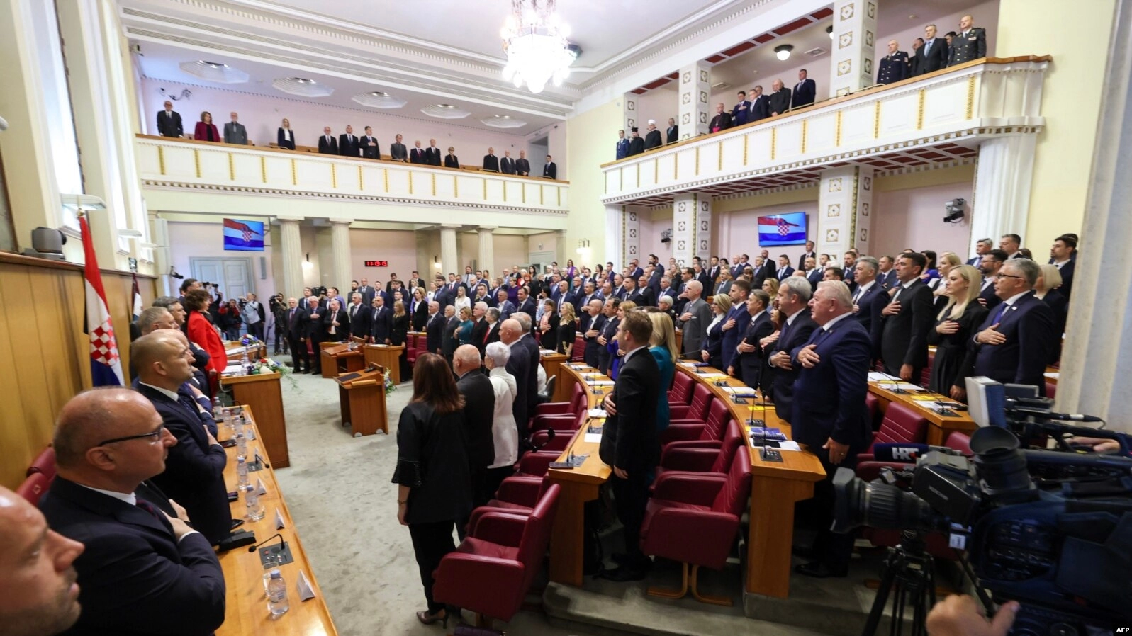 Dok EU poziva na manje podjela, hrvatska desnica ponovno traži novu izbornu jedinicu u BiH
